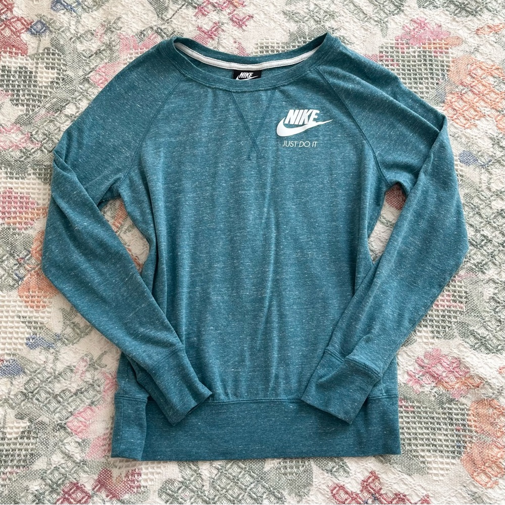 Nike Blue Fitted Sweatshirt